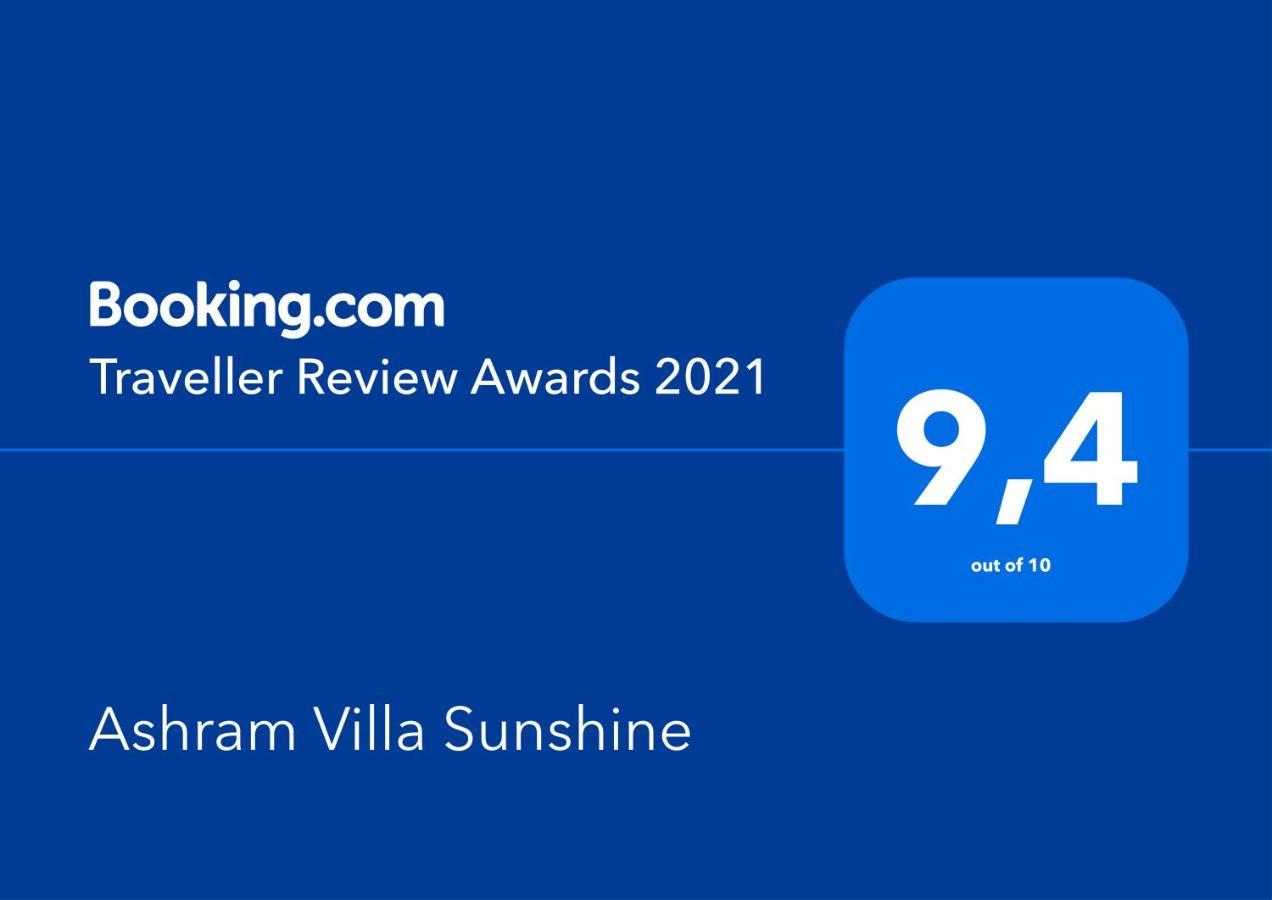 סיטגס Ashram Villa Sunshine מראה חיצוני תמונה