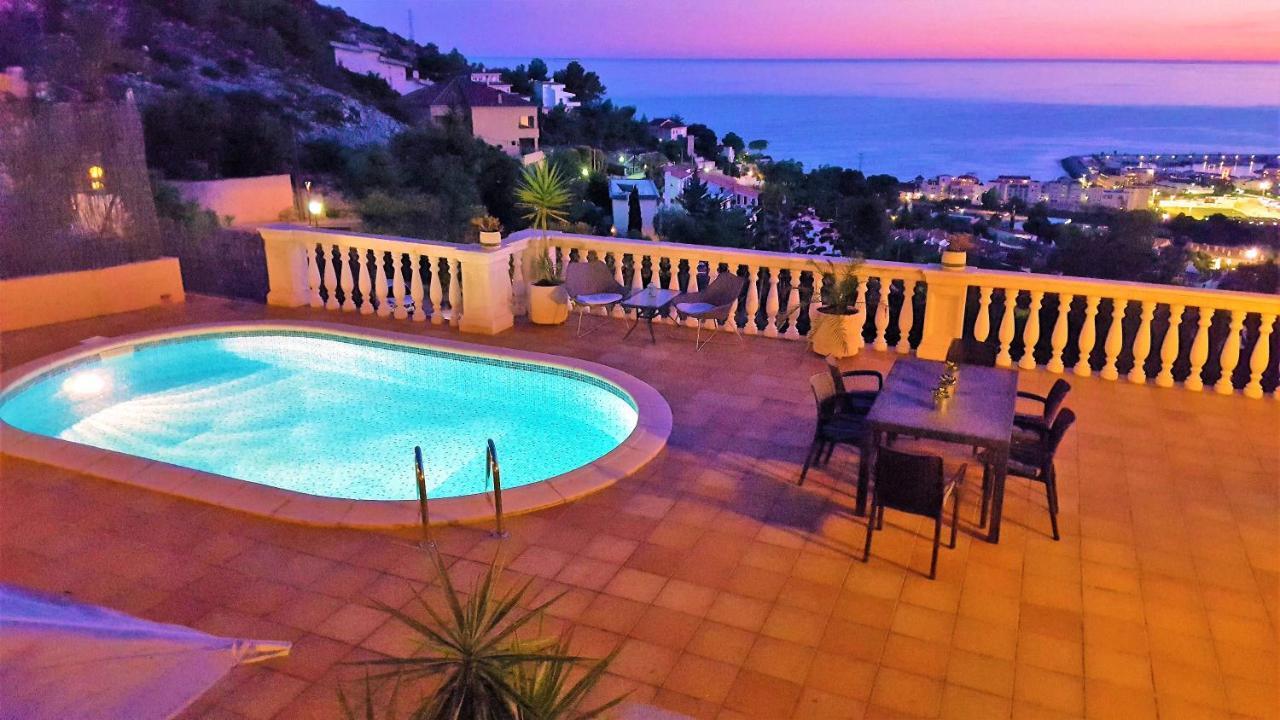 סיטגס Ashram Villa Sunshine מראה חיצוני תמונה