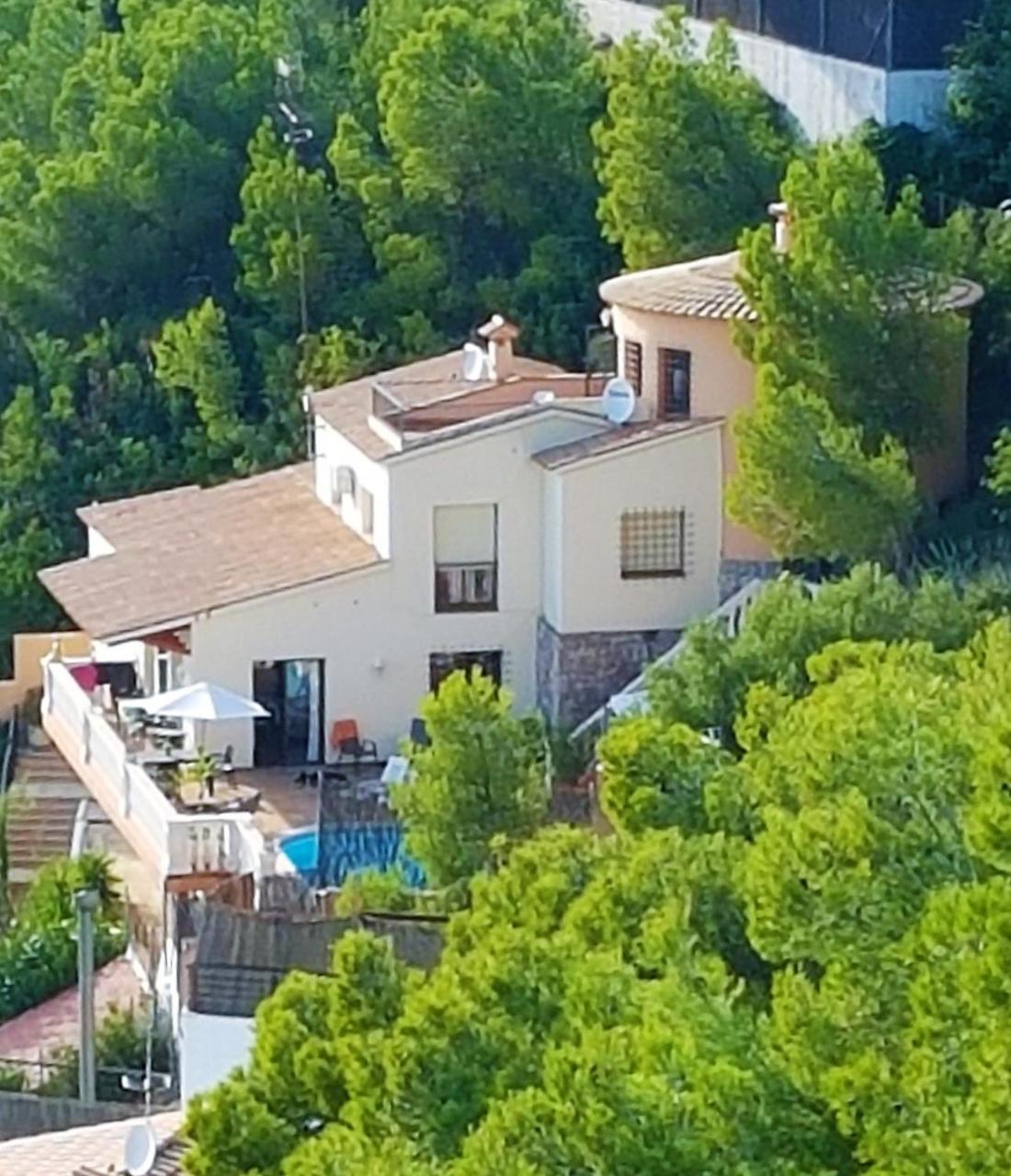 סיטגס Ashram Villa Sunshine מראה חיצוני תמונה