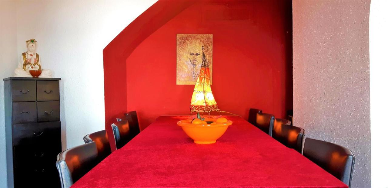 סיטגס Ashram Villa Sunshine מראה חיצוני תמונה