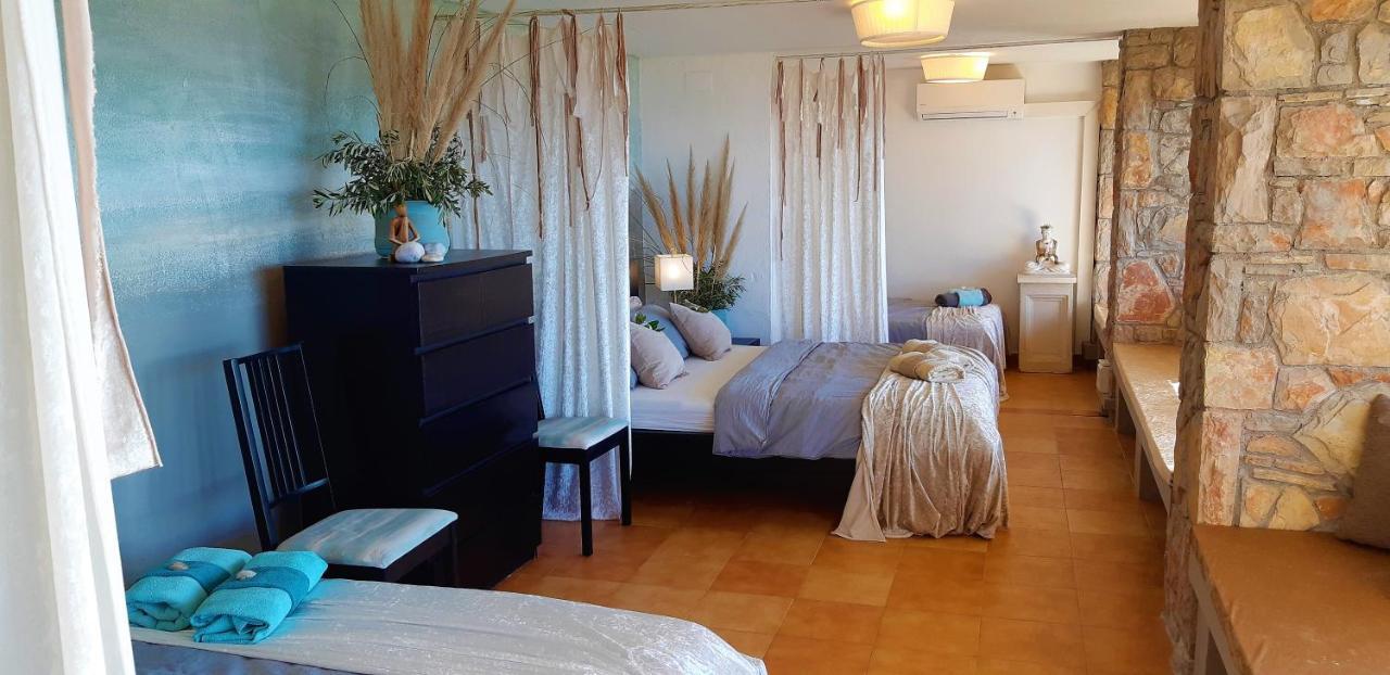 סיטגס Ashram Villa Sunshine מראה חיצוני תמונה
