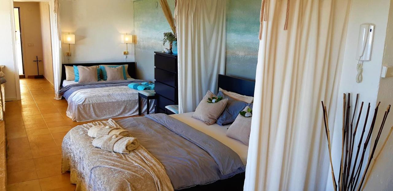 סיטגס Ashram Villa Sunshine מראה חיצוני תמונה