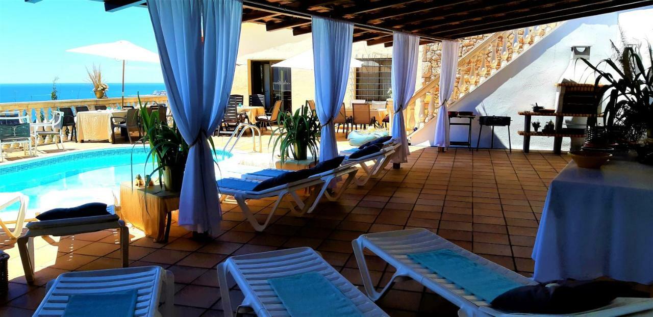 סיטגס Ashram Villa Sunshine מראה חיצוני תמונה